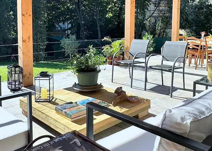 Casa Stibbert Garden Retreat