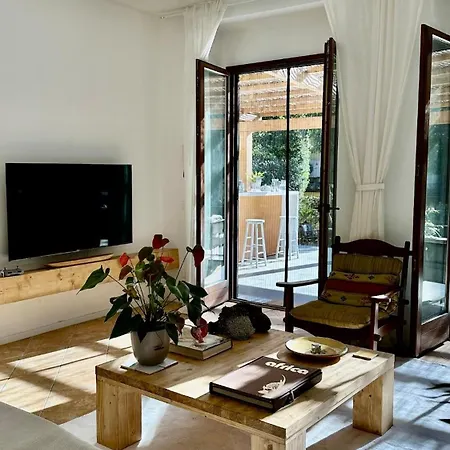 Casa Stibbert Garden Retreat